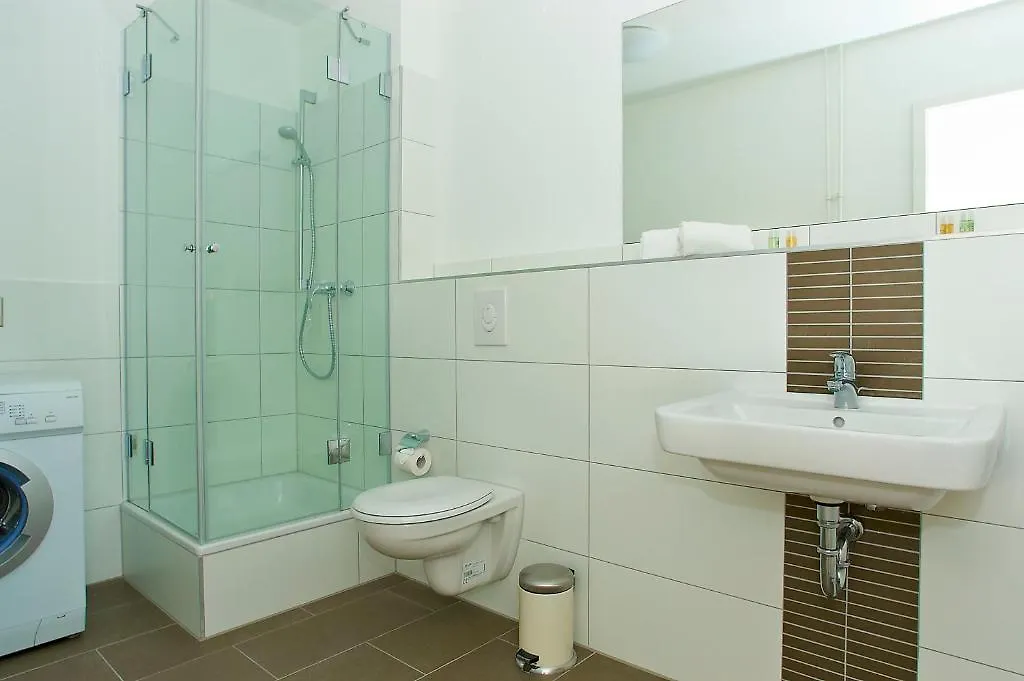 Apartmenthouse Berlin - Am Görlitzer Park
