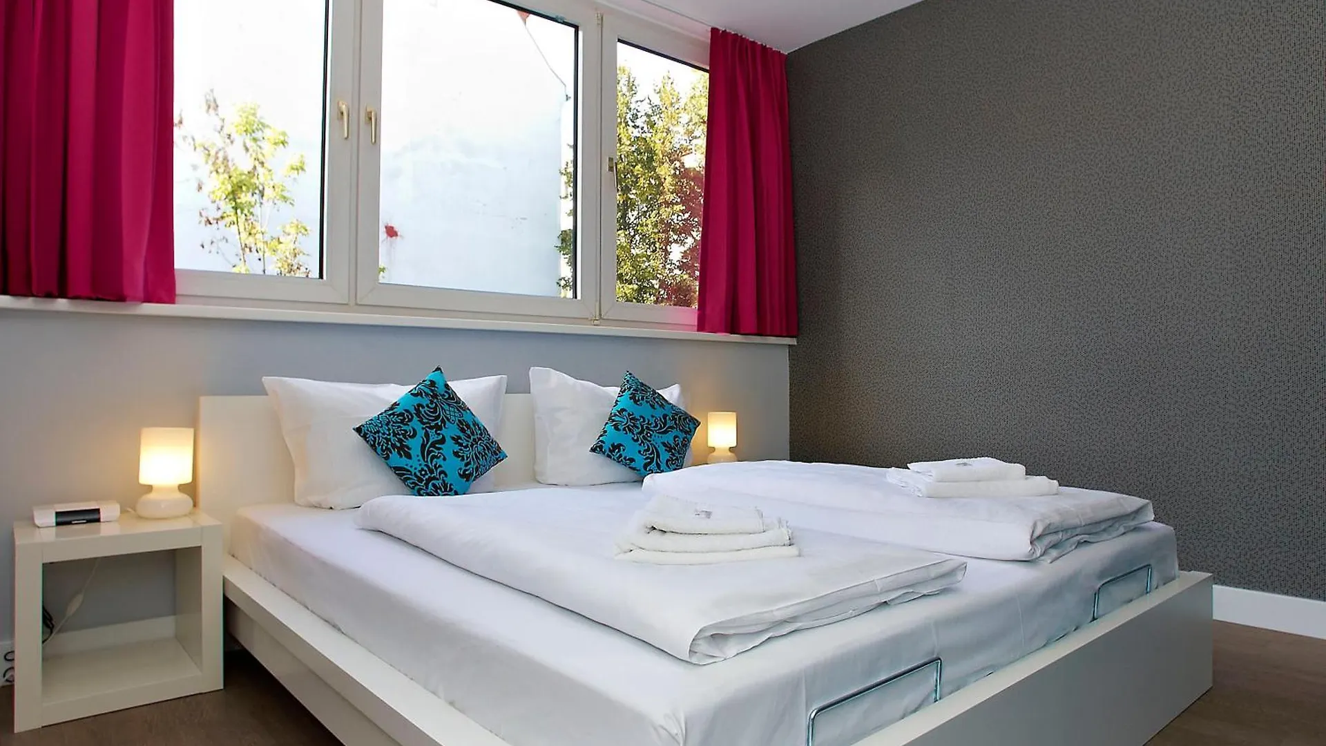 Apartmenthouse Berlin - Am Görlitzer Park Aparthotel