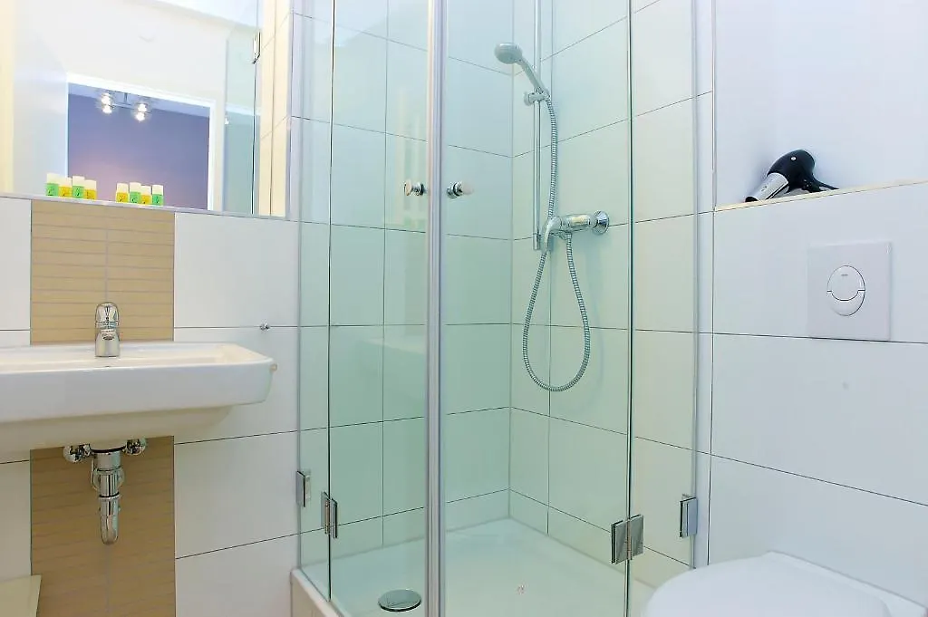 *** Aparthotel Apartmenthouse Berlin - Am Görlitzer Park Deutschland