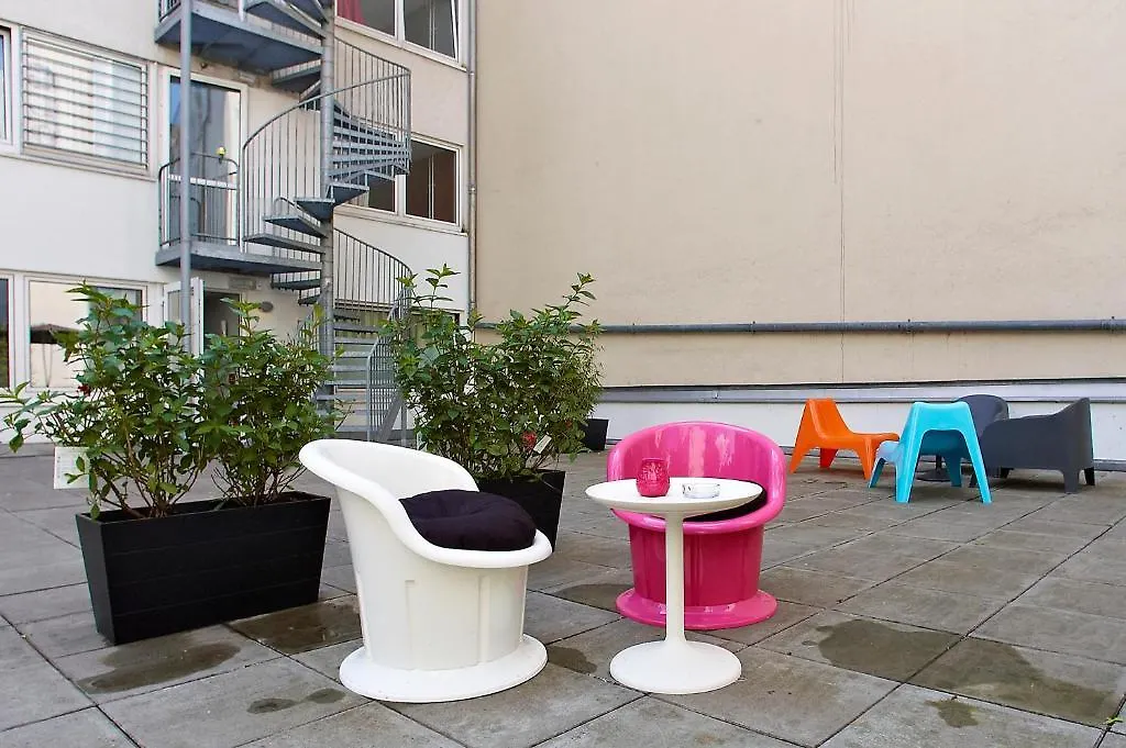 Apartmenthouse Berlin - Am Görlitzer Park Deutschland