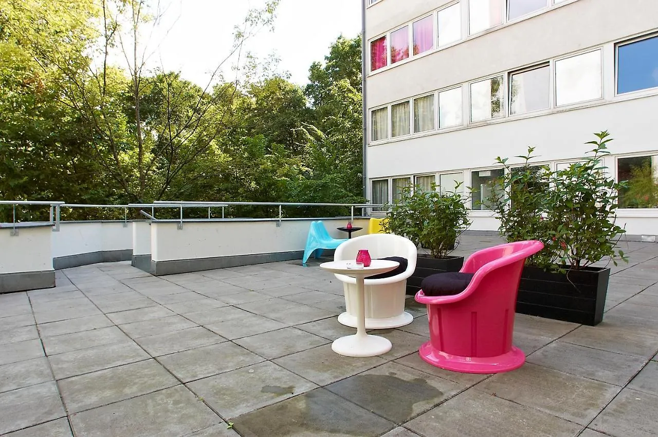 Apartmenthouse Berlin - Am Görlitzer Park Aparthotel