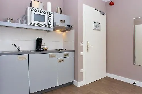 Apartmenthouse Berlin - Am Görlitzer Park 3*,  Deutschland